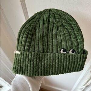 Green Uniqlo x Anya Hindmarch Beanie with Eye Design